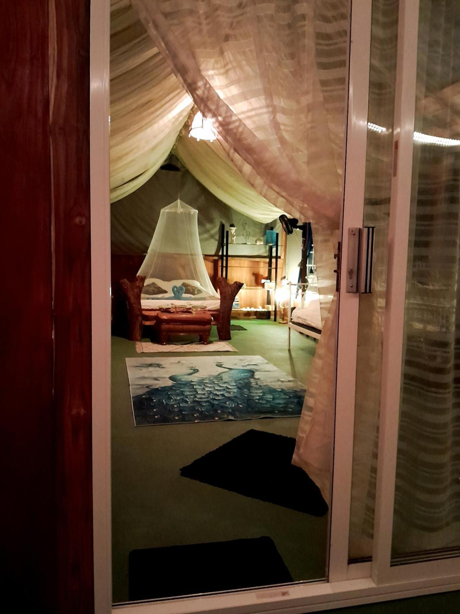 Fully Furnished Family Jungle Tent, Latino Glamping Paquera Hotel Bagian luar foto