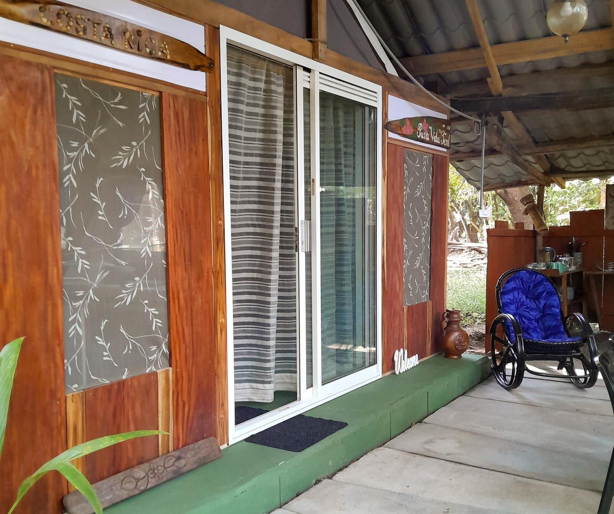 Fully Furnished Family Jungle Tent, Latino Glamping Paquera Bagian luar foto